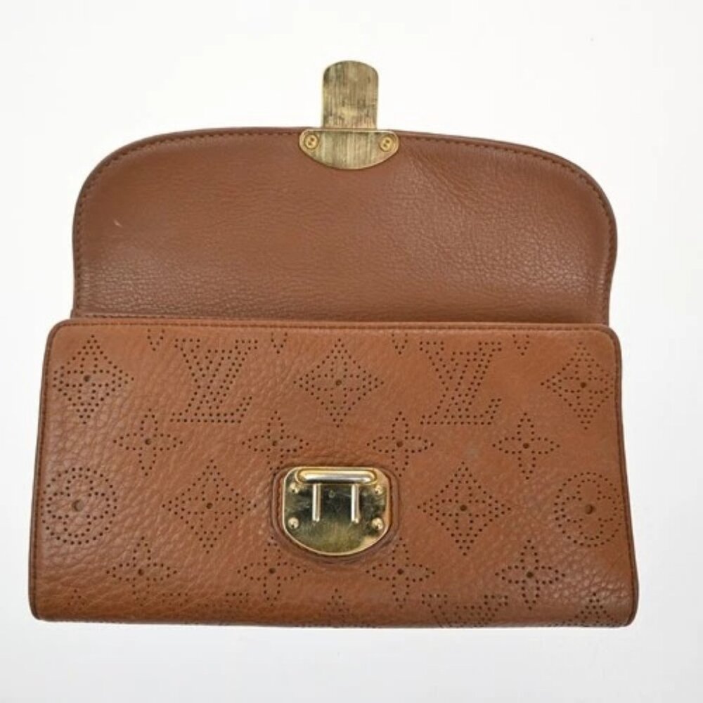 LOUIS VUITTON Amelial Wallet Monogram Mahina Leather BN M58157 69TA434 - Picture 12 of 14